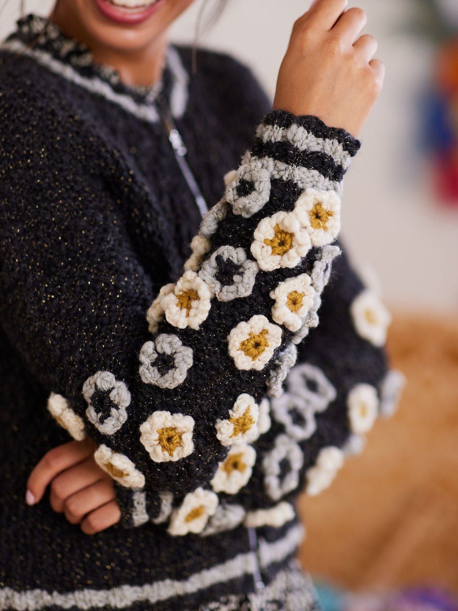 3D Flower Black Cardigan