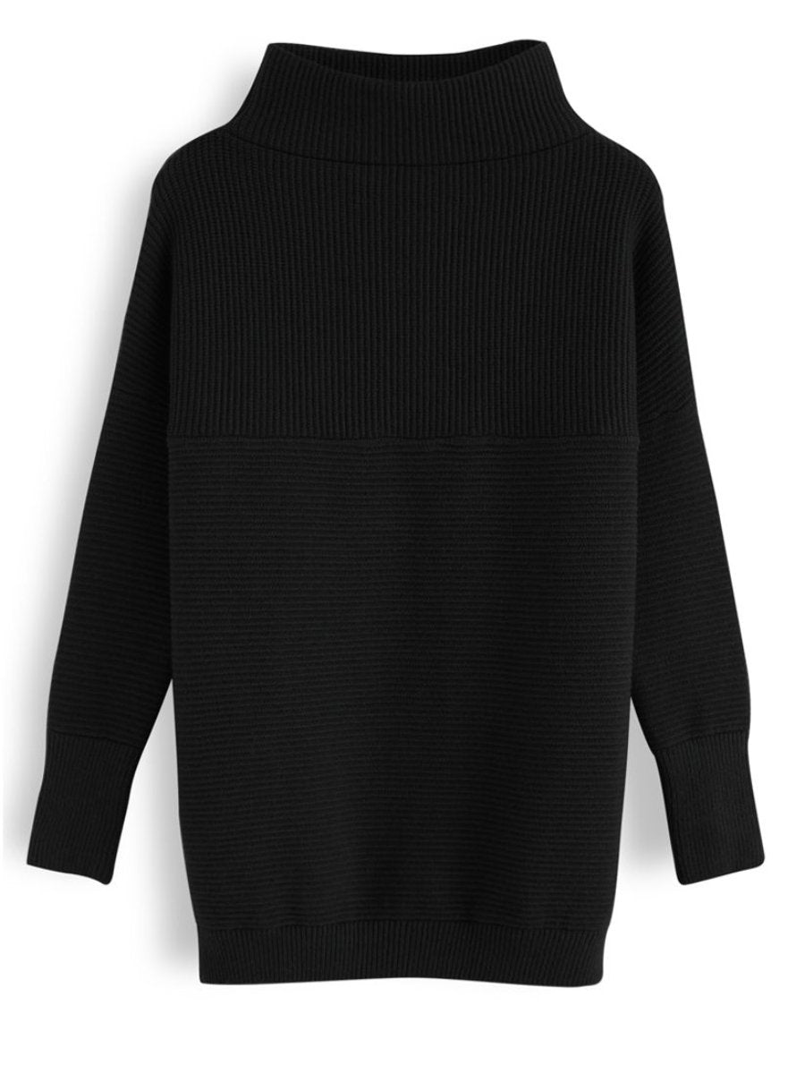 Cozy Ribbed Turtleneck Black Sweater