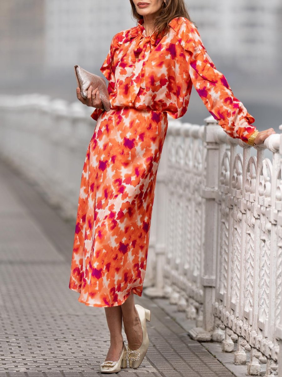 Red Floral Printed Tie Neck Midi Dress