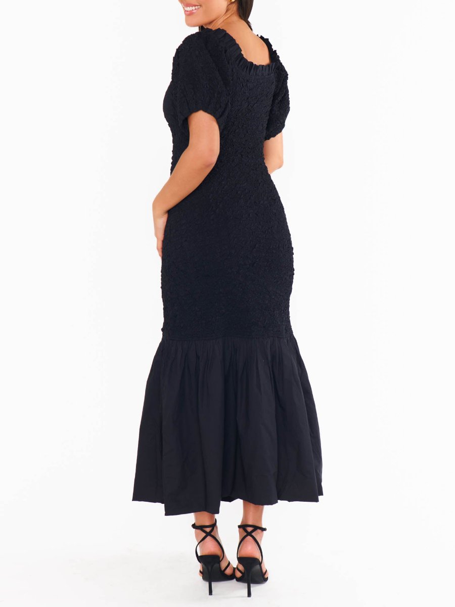 Black Stretchy Fabric Midi Dress