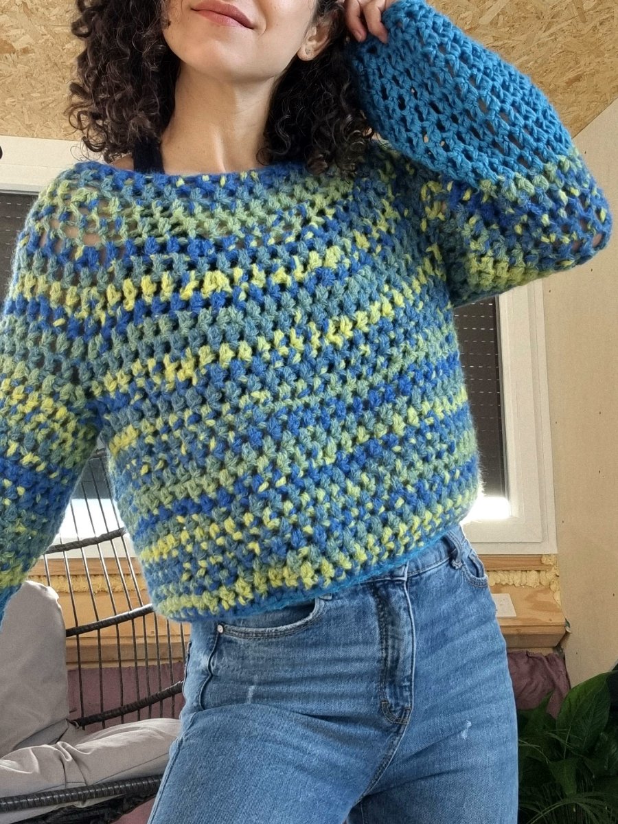 Colorblocked Knit Crew Neck Sweater