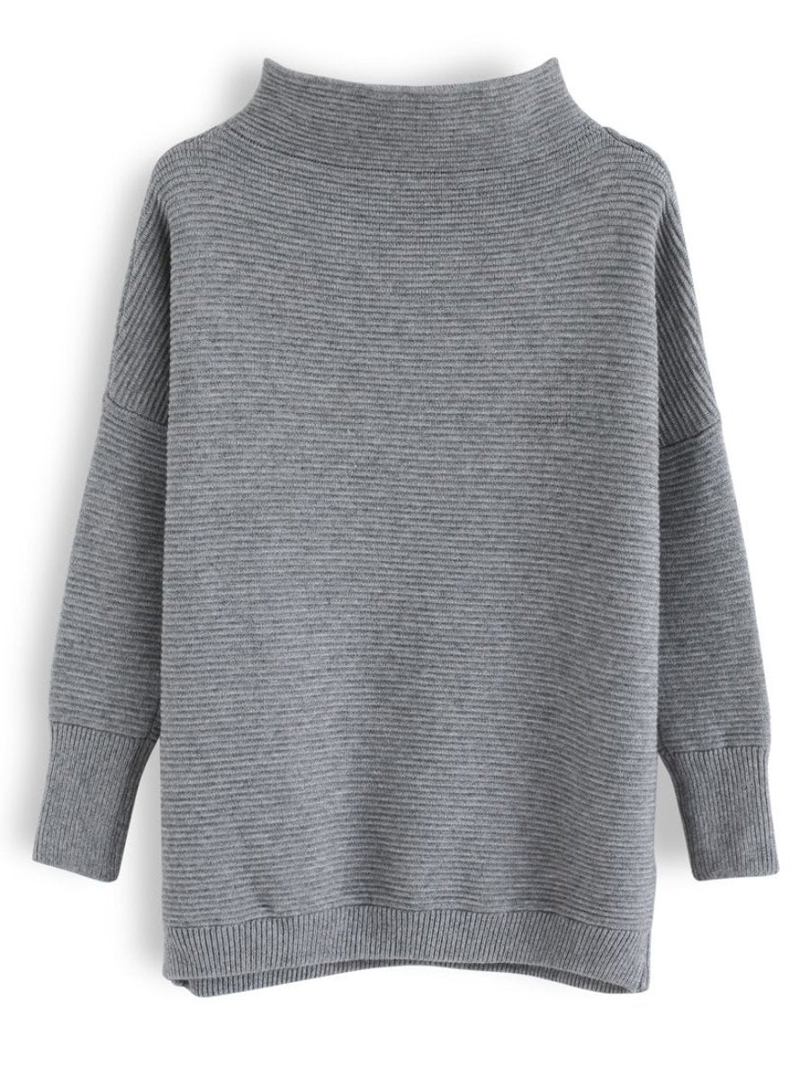 Cozy Ribbed Turtleneck Sweater In Grey